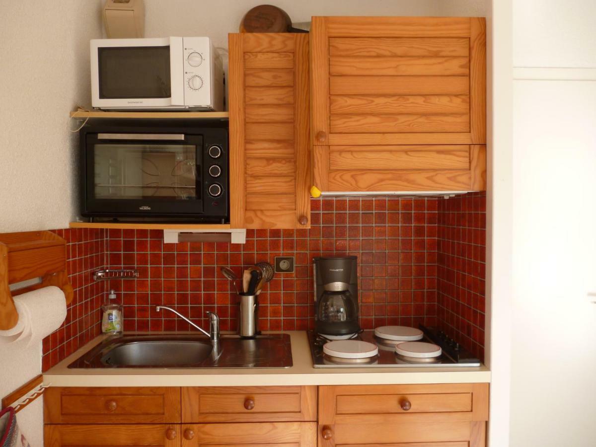 Appartement Studio LUMINEUX avec belle TERRASSE sur ESPACES VERTS, 100m PLAGE à Carnac Extérieur photo